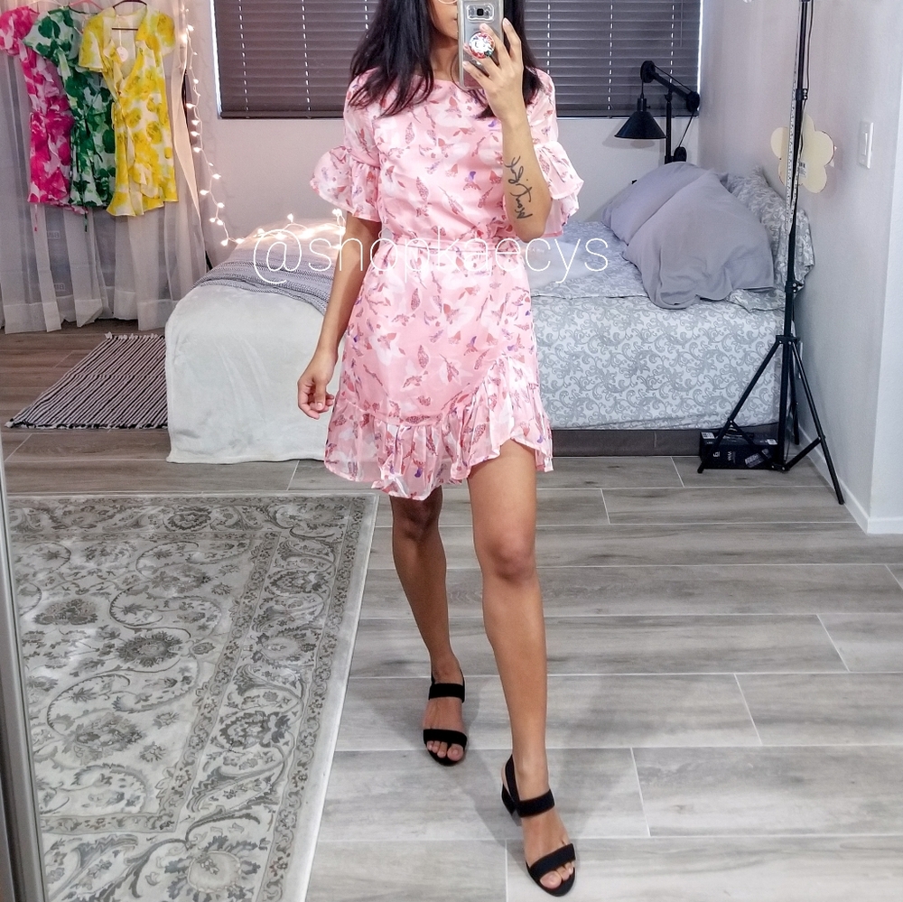 DAHLIA - Mini Dress in Peach